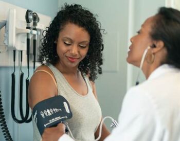 वयस्कों के लिए हेल्थ चेकलिस्ट